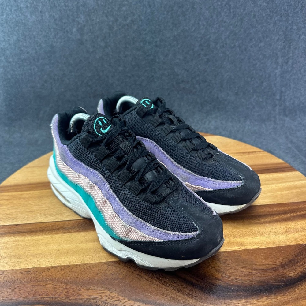 Nike Air Max 95 GS Have A Nike Day Black Purple CI5645-001 Womens 7 Kids 5.5Y - Picture 3 of 14